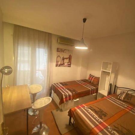 Queen Suites 60M2 Thessaloniki Exterior foto